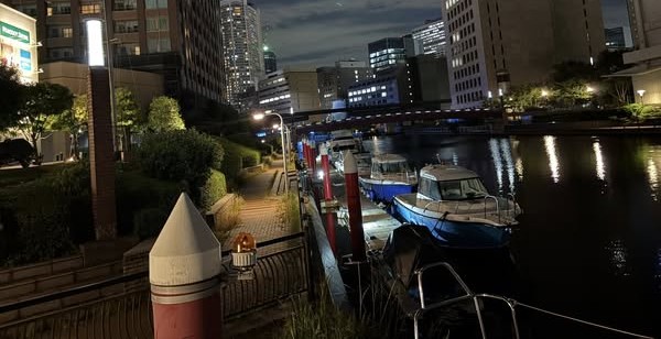 【リスク】「会社の肩書きのあなた」しかないのは危険